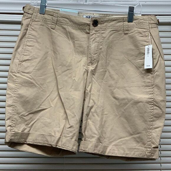 NWT Old Navy Khaki Shorts Size 10 - Picture 1 of 5